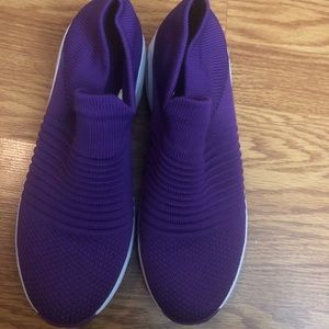 Slip On Breathe Mesh Walking Shoes women